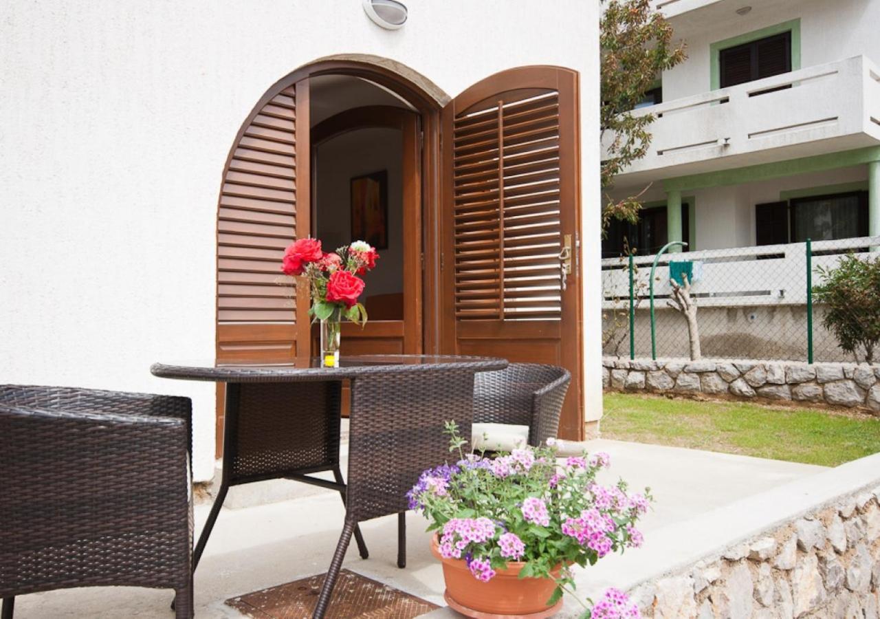 Apartments Bozo Baška Exterior foto